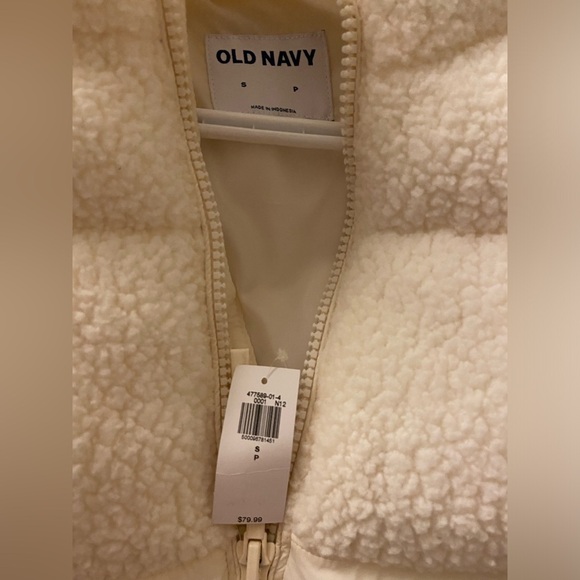 Very  nice sweater - Picture 2 of 5